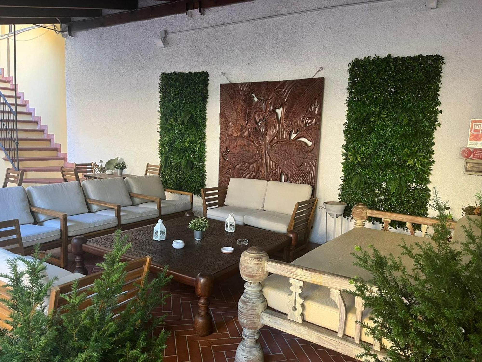 Monolocale Beatrice Abbadesse Guest House Milano Exterior foto